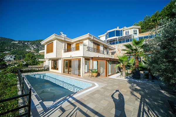 Luxury villa for sale in Alanya
